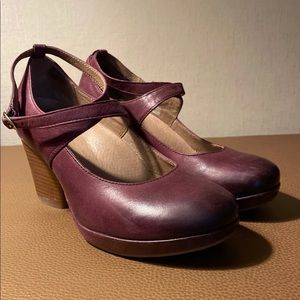 Gorgeous Dansko Minette Heels